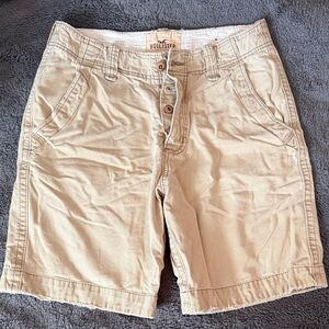 Hollister Men's Beige Flat Front Shorts